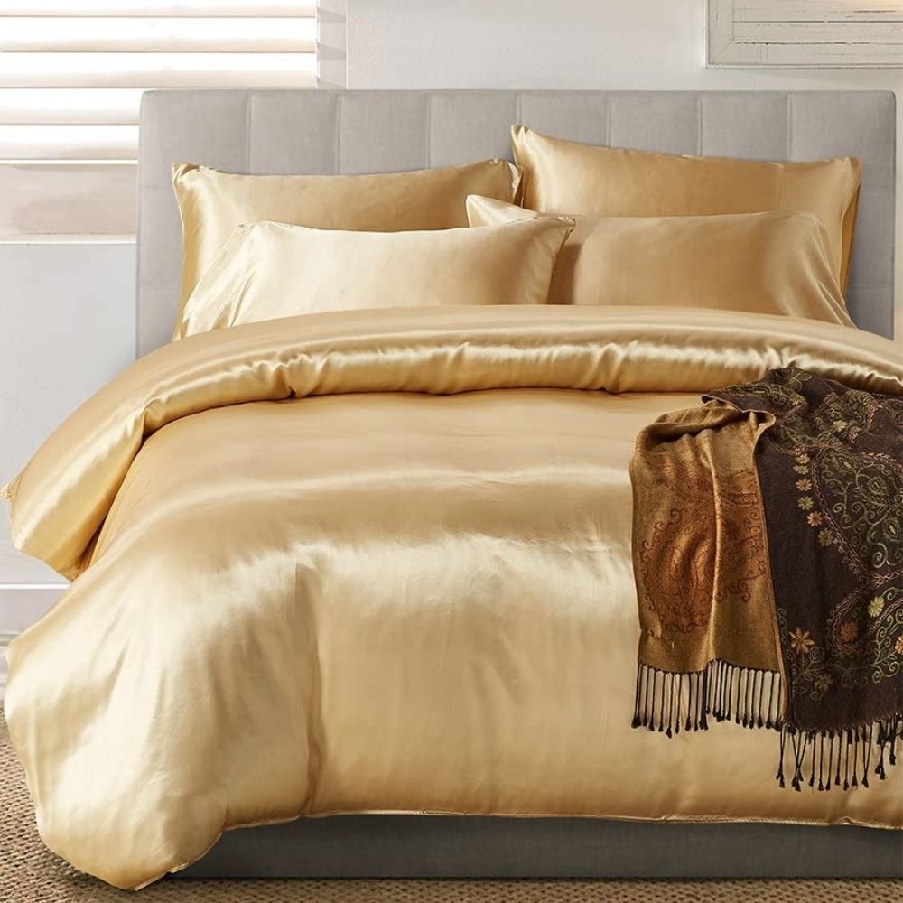 Satin Silk Bed Linen: image 6
