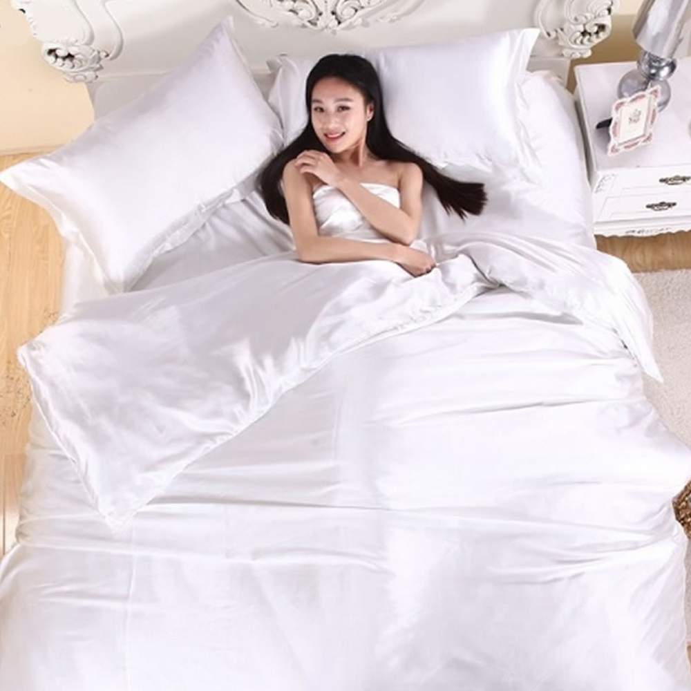 Satin Silk Bed Linen: image 10
